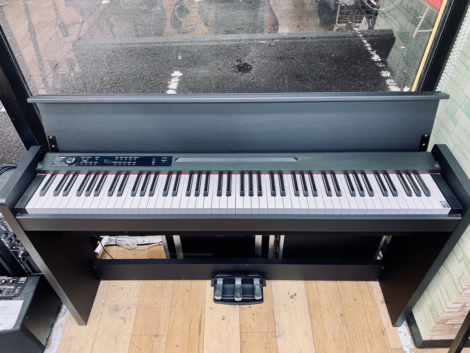 KORG (コルグ) 電子ピアノ LP-380が買取入荷しました！｜2022年11月22日