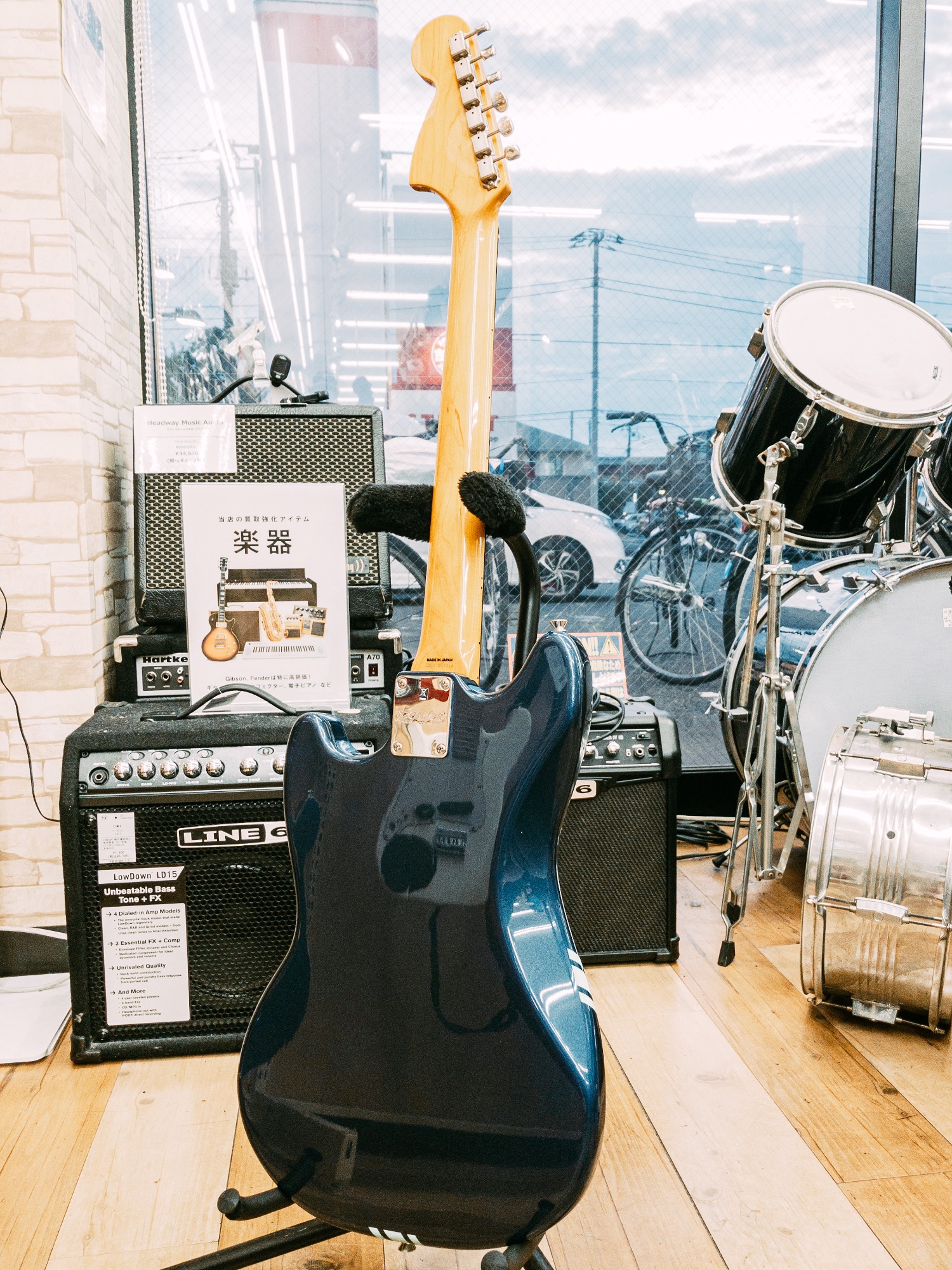 Fender Japan カート・コバーン シグネイチャーのムスタング KC-MGが
