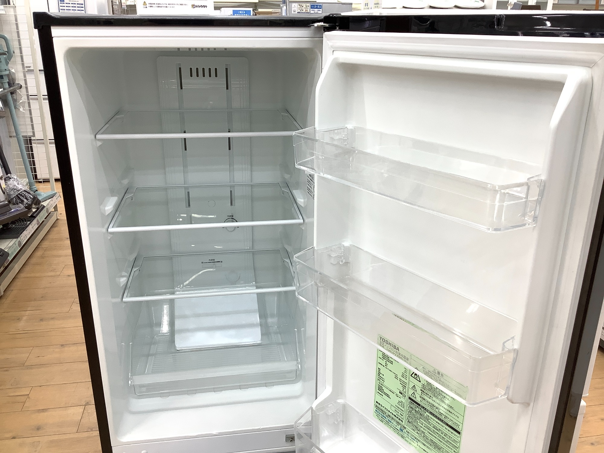 黒色2ドア冷蔵庫！！TOSHIBA(東芝)2018年製のご紹介です！！！！｜2023 