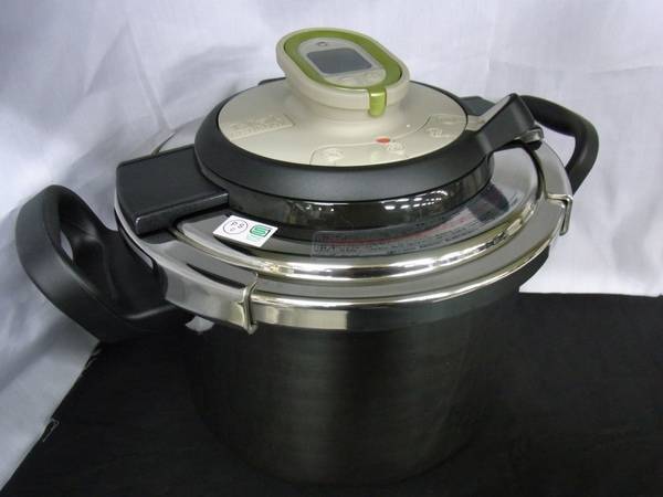 未使用品　ティファール　アクティクック　6L  圧力鍋